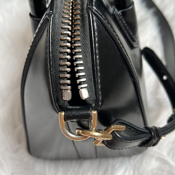 Givenchy mini Antigona bag black - Picture 9 of 16